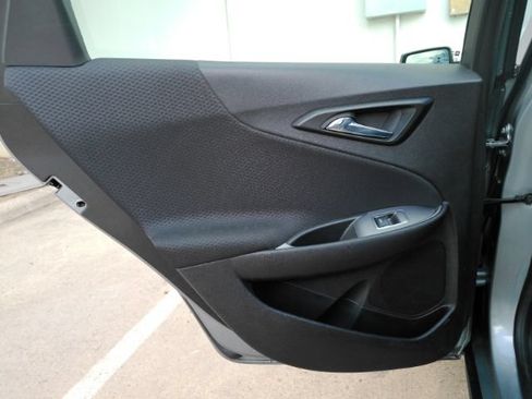 Used 2023 Chevrolet Malibu LS FWD image 17