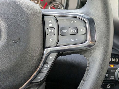 Used 2025 RAM 1500 Laramie image 27