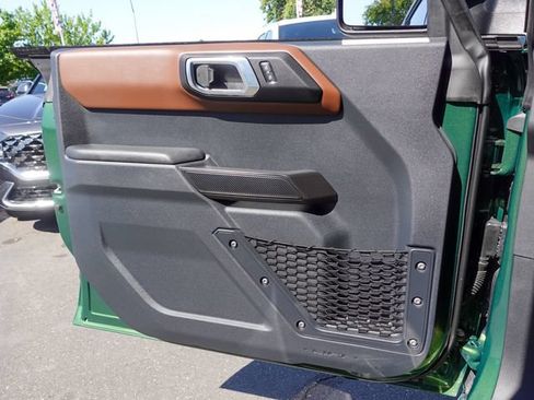 Used 2024 Ford Bronco Outer Banks AWD/4WD image 26