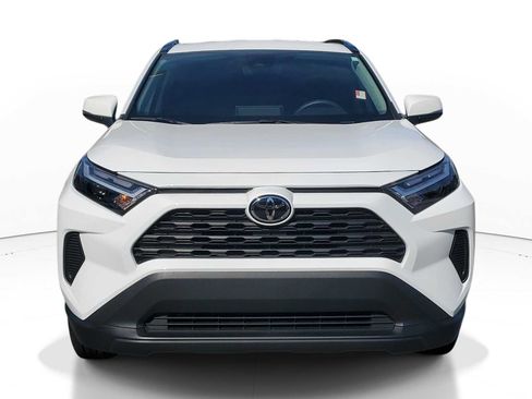 Used 2025 Toyota RAV4 XLE FWD image 2