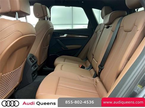 Used 2022 Audi Q5 2.0T Premium Plus image 12