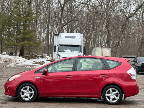 Used 2012 Toyota Prius V Two w/ Preferred Accessory Pkg image 3