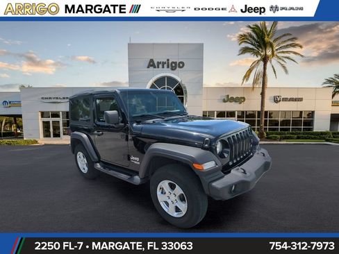 Used 2021 Jeep Wrangler Sport AWD/4WD image 2