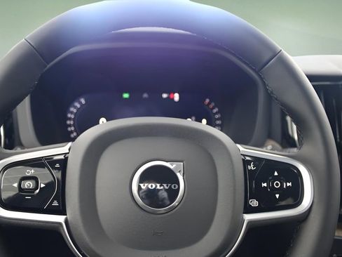 New 2026 Volvo XC60 B5 Plus w/ Protection Package Premier image 10