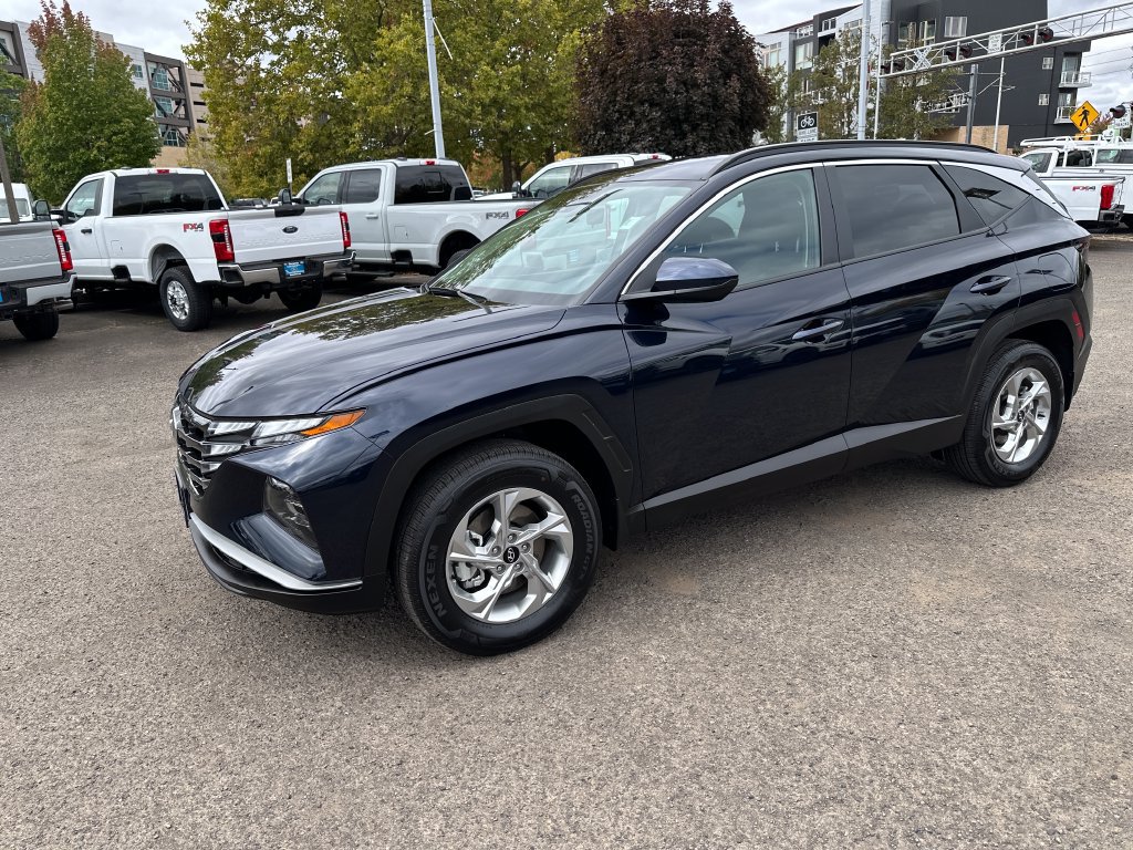 Certified 2024 Hyundai Tucson SEL AWD/4WD image 2