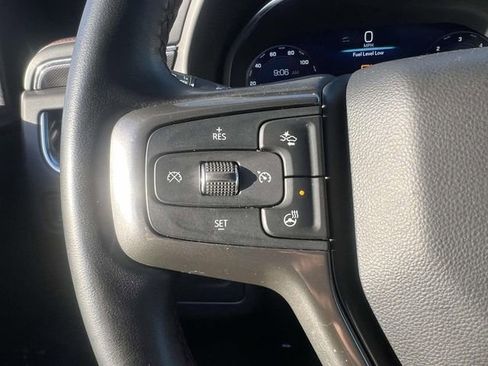 Used 2024 Chevrolet Suburban RST w/ Luxury Package image 5