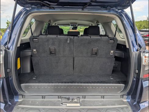 Used 2024 Toyota 4Runner SR5 RWD image 19
