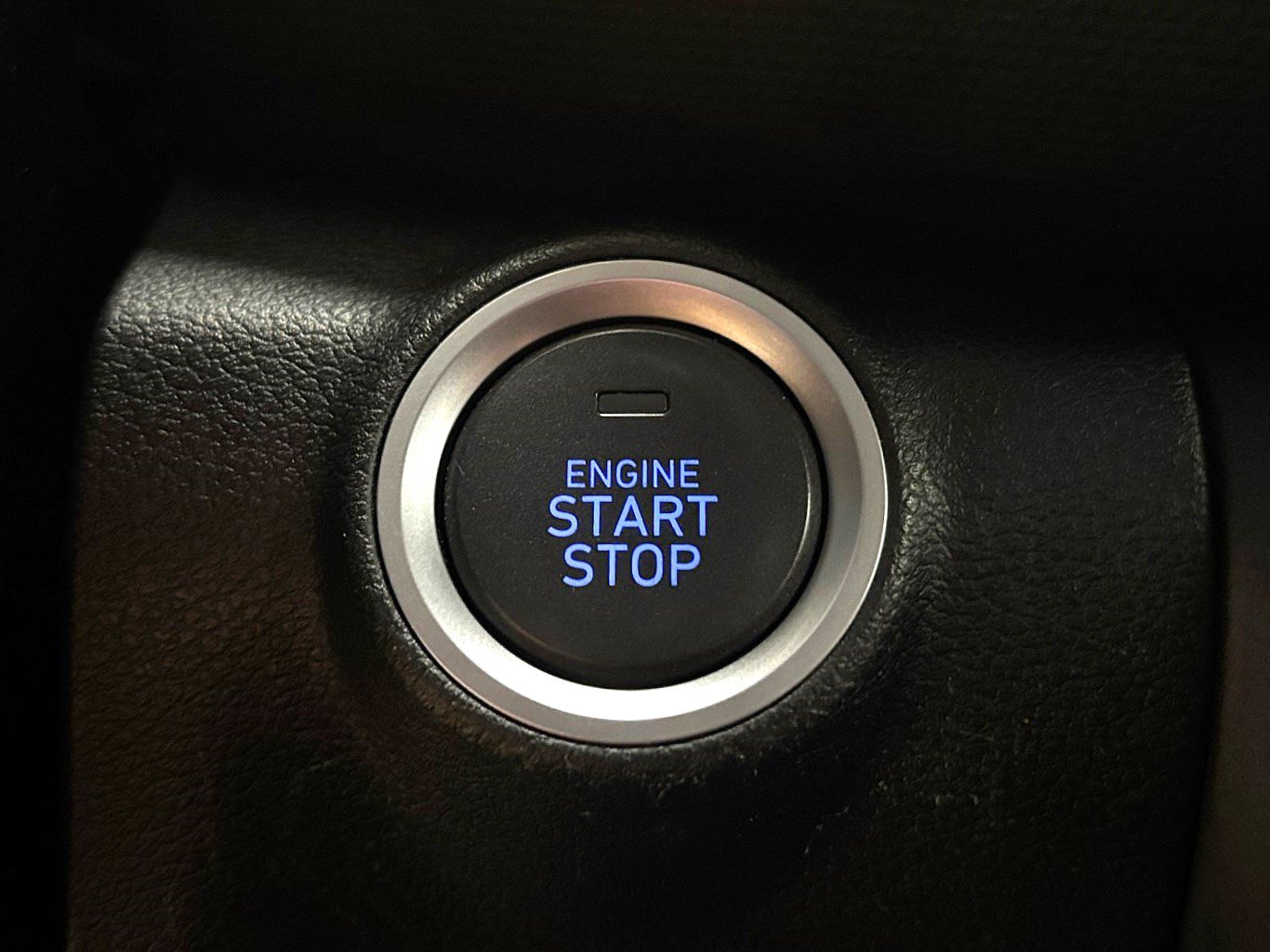 Used 2023 Hyundai Kona SEL AWD/4WD image 25
