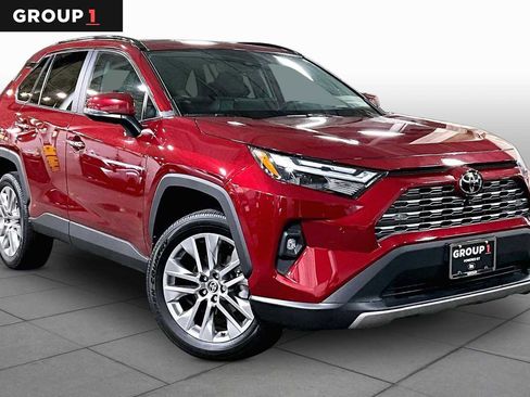 Certified 2023 Toyota RAV4 Limited AWD/4WD image 3