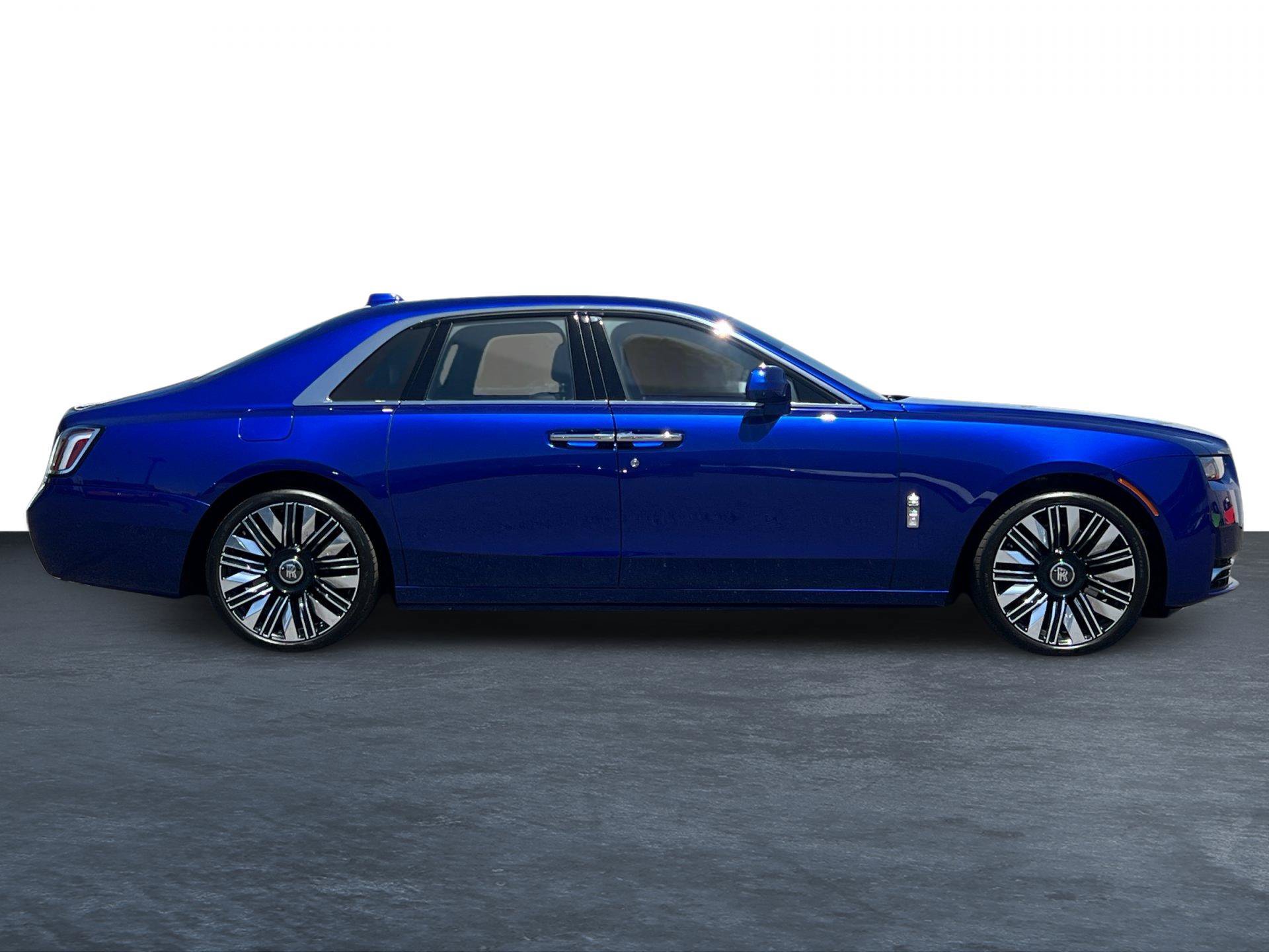 Certified 2026 Rolls-Royce Ghost AWD/4WD image 9