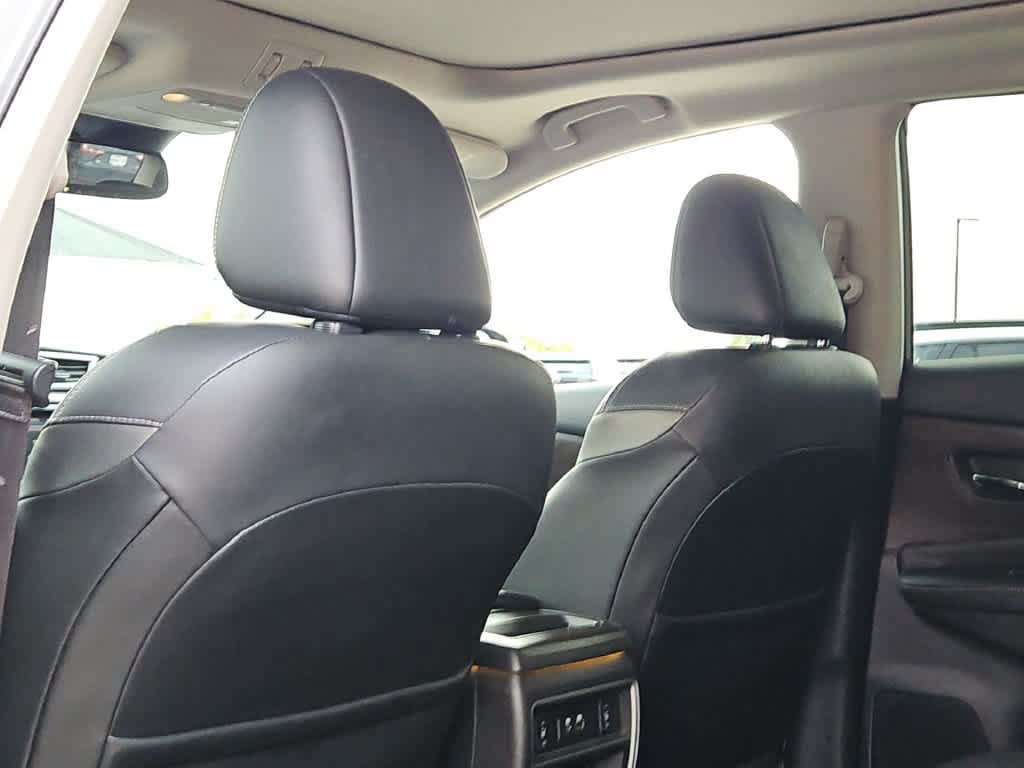 Used 2019 Nissan Murano Platinum w/ Cargo Package FWD image 16