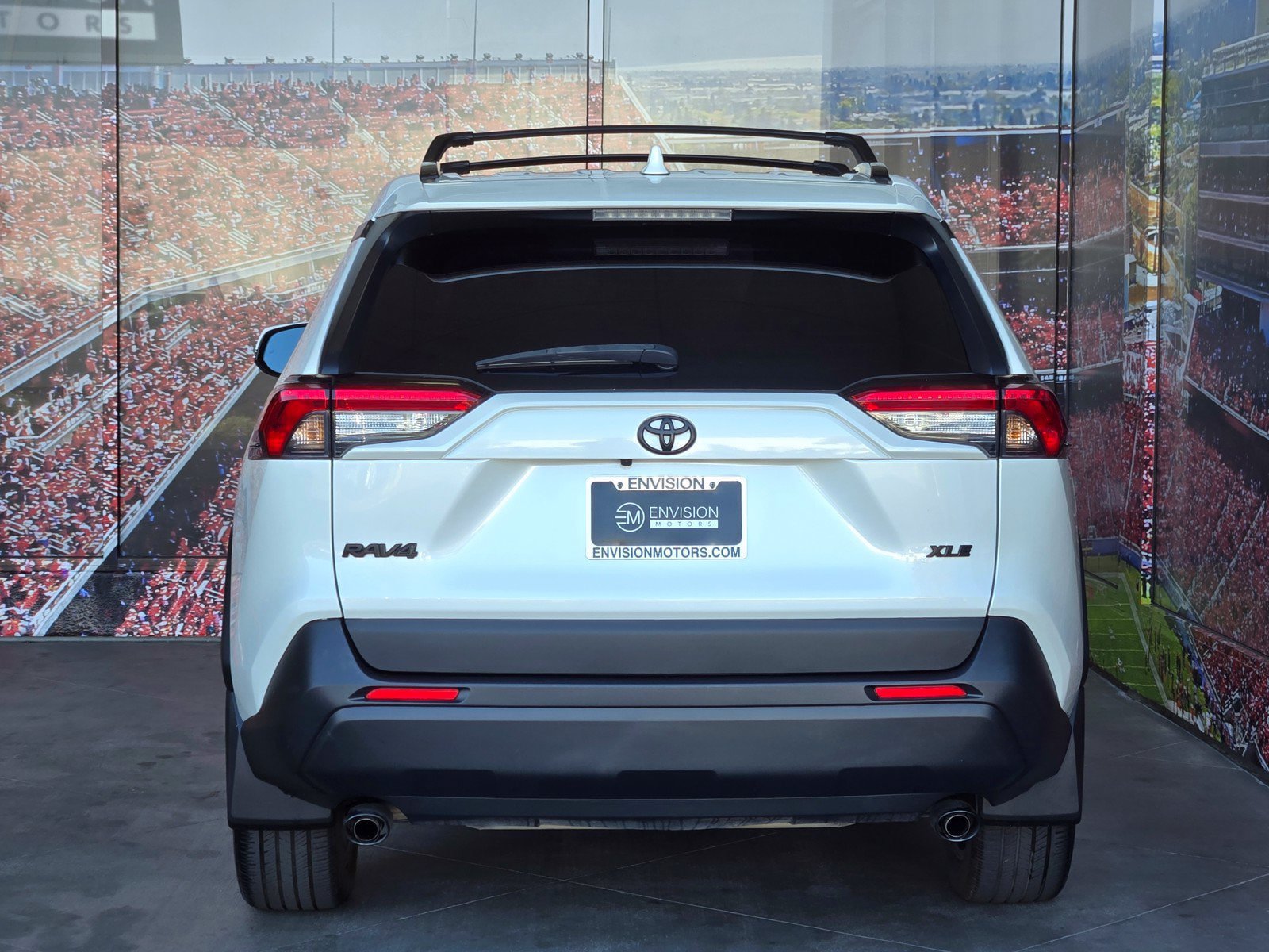 Certified 2021 Toyota RAV4 XLE Premium FWD image 7