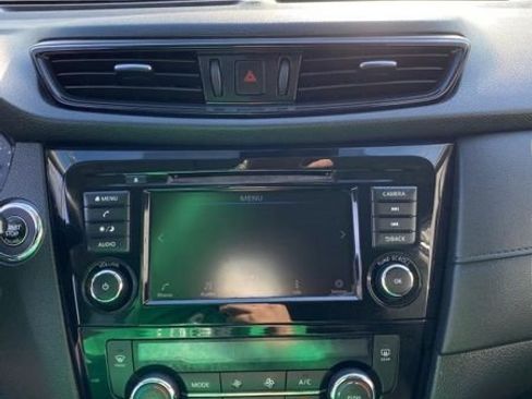 Used 2019 Nissan Rogue SV image 29