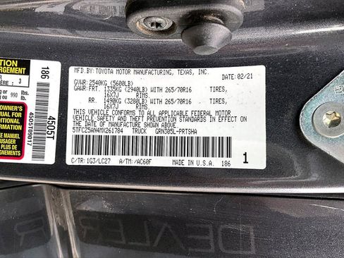 Used 2021 Toyota Tacoma TRD Off-Road w/ TRD Premium Off Road Package image 32