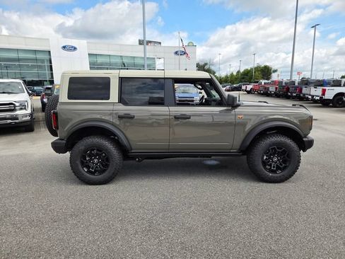 New 2026 Ford Bronco Badlands AWD/4WD image 40