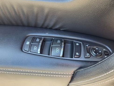 Used 2020 Nissan Armada Platinum w/ Captain's Chairs Package RWD image 36