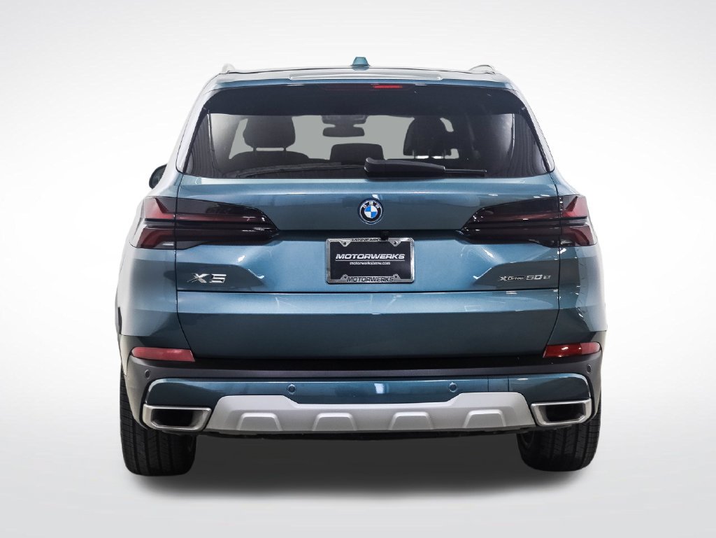 Certified 2025 BMW X5 xDrive50e AWD/4WD image 4