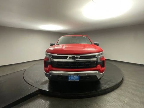 New 2026 Chevrolet Silverado 1500 LT w/ Z71 Off-Road Package image 2