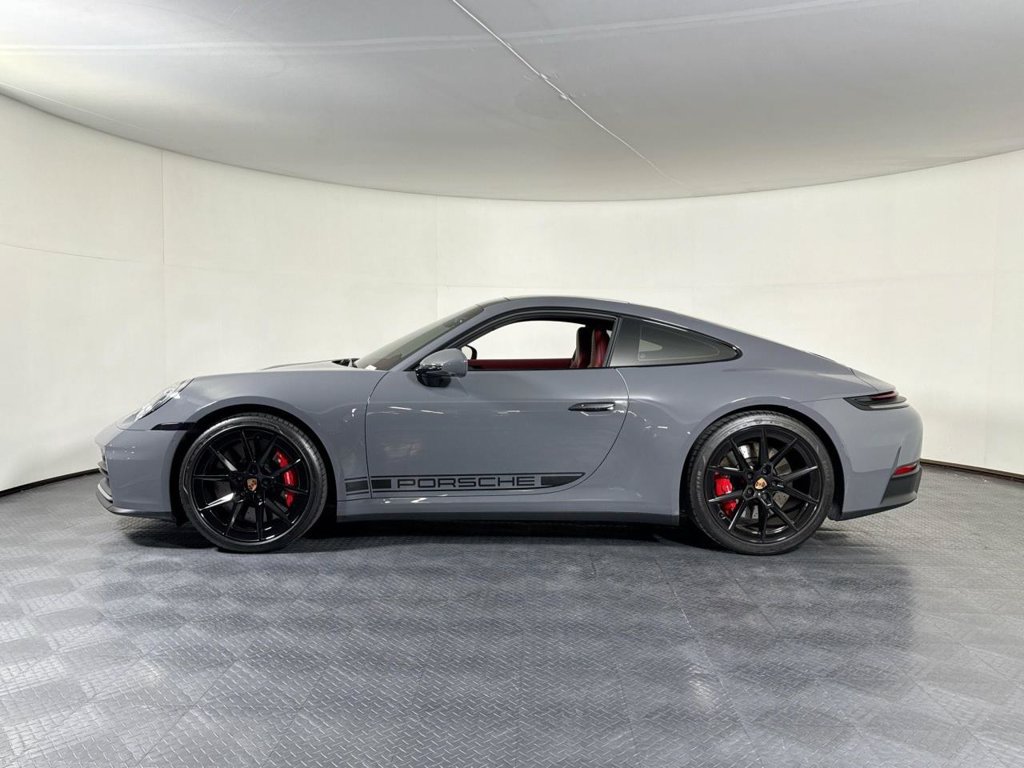 Certified 2025 Porsche 911 Carrera S RWD image 2