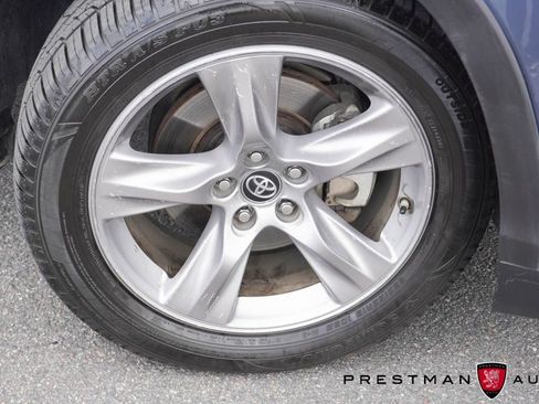 Used 2018 Toyota Highlander Limited Platinum AWD/4WD image 14