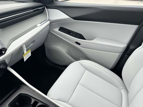 New 2026 Jeep Cherokee Limited AWD/4WD image 17