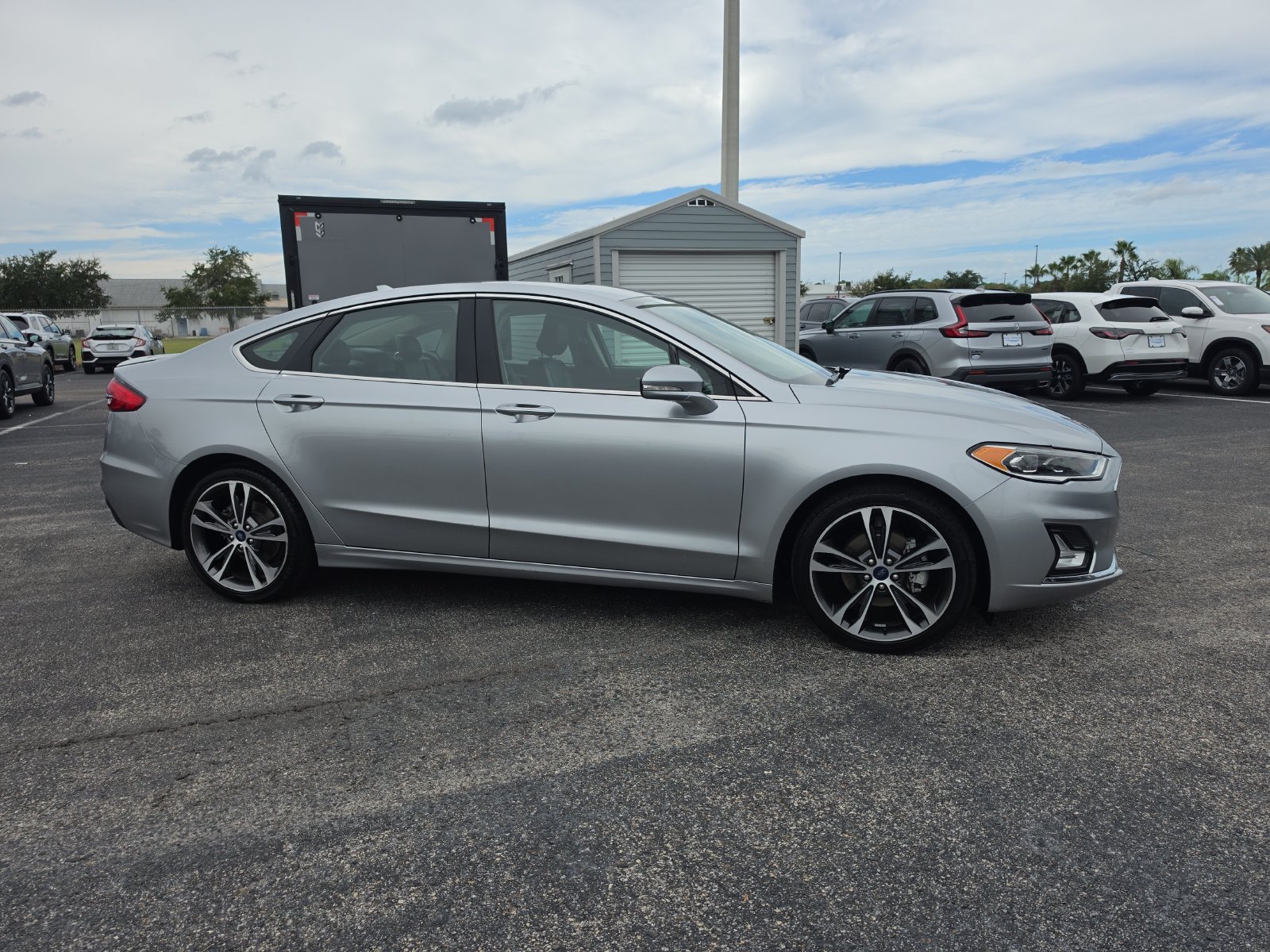 Used 2020 Ford Fusion Titanium AWD/4WD image 2