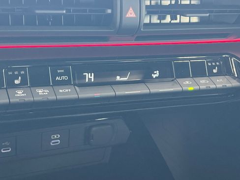 New 2026 Toyota Prius Plug-In Hybrid image 17