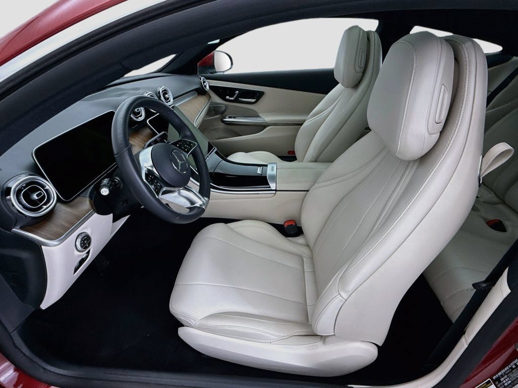 Used 2026 Mercedes-Benz CLE 300 4MATIC Coupe image 18