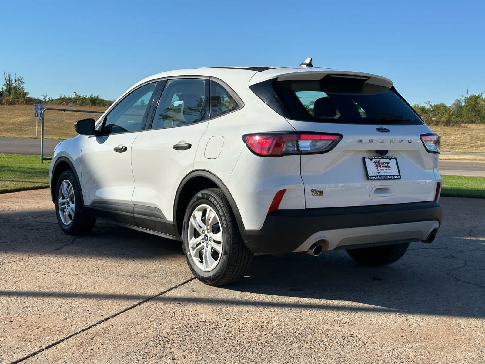 Used 2022 Ford Escape S FWD image 7