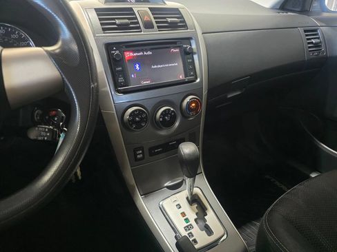 Used 2013 Toyota Corolla S FWD image 13