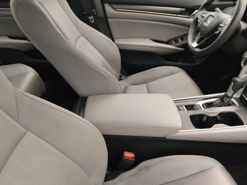Used 2019 Honda Accord LX image 21