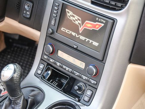 Used 2006 Chevrolet Corvette Convertible w/ Preferred Equipment Group RWD image 52