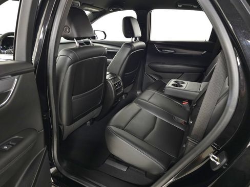 Used 2023 Cadillac XT5 Luxury AWD/4WD image 29