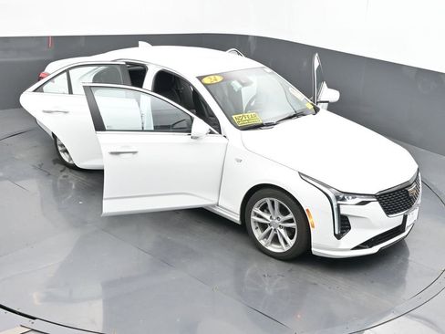 Used 2024 Cadillac CT4 Luxury image 59