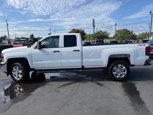 Used 2017 Chevrolet Silverado 2500 W/T w/ WT Convenience Package AWD/4WD image 8
