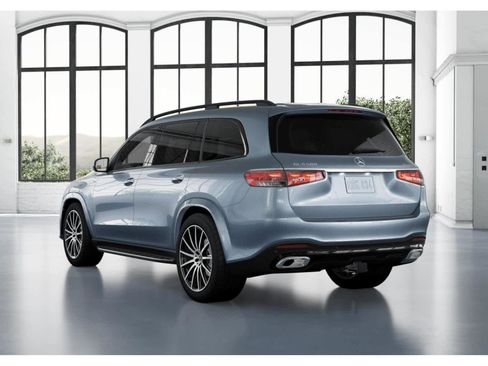 New 2026 Mercedes-Benz GLS 580 4MATIC image 40