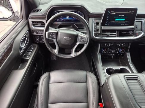 Certified 2024 Chevrolet Tahoe Z71 w/ Luxury Package AWD/4WD image 13