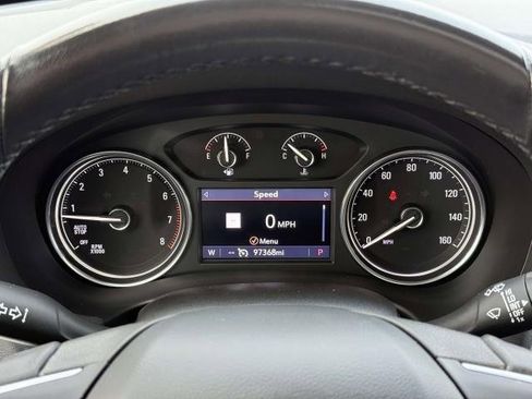 Used 2021 Buick Enclave Essence w/ Sport Touring Edition image 19