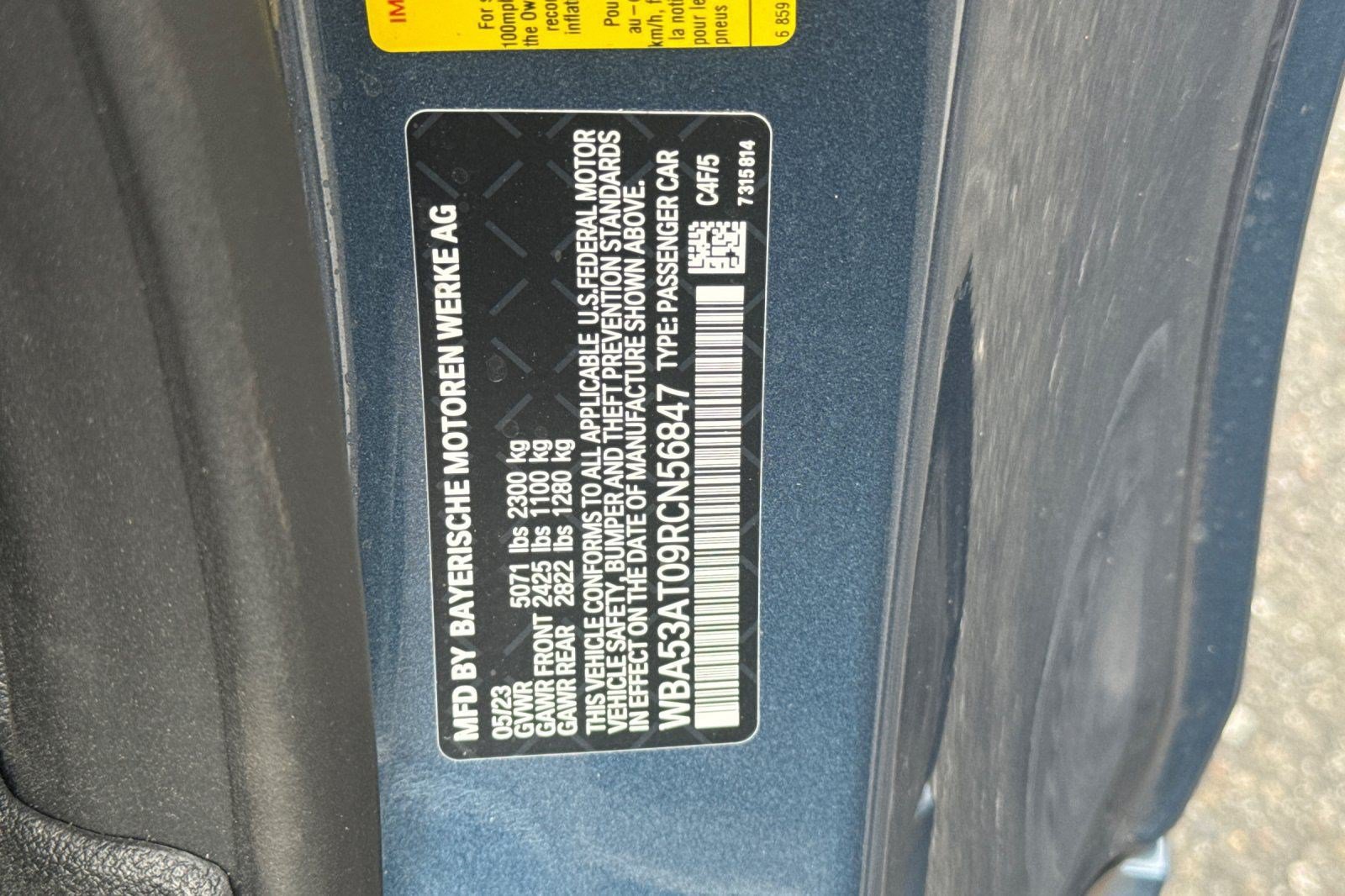 Used 2024 BMW M440i Convertible RWD image 27