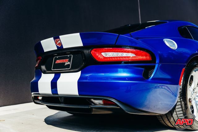 Used 2013 SRT Viper GTS w/ GTS Laguna Interior Pkg RWD image 34