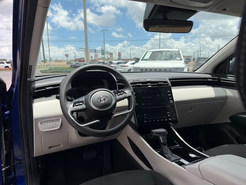 Used 2024 Hyundai Tucson SEL FWD image 17