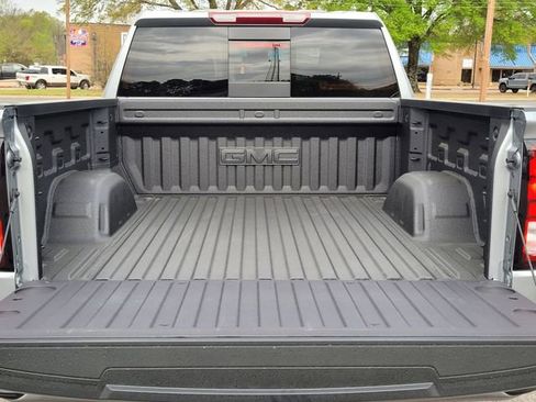 New 2026 GMC Sierra 1500 Elevation w/ Elevation Premium Package image 9