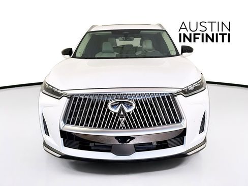 New 2026 INFINITI QX60 Luxe image 2
