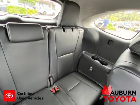 Certified 2024 Toyota Highlander XLE AWD/4WD image 26