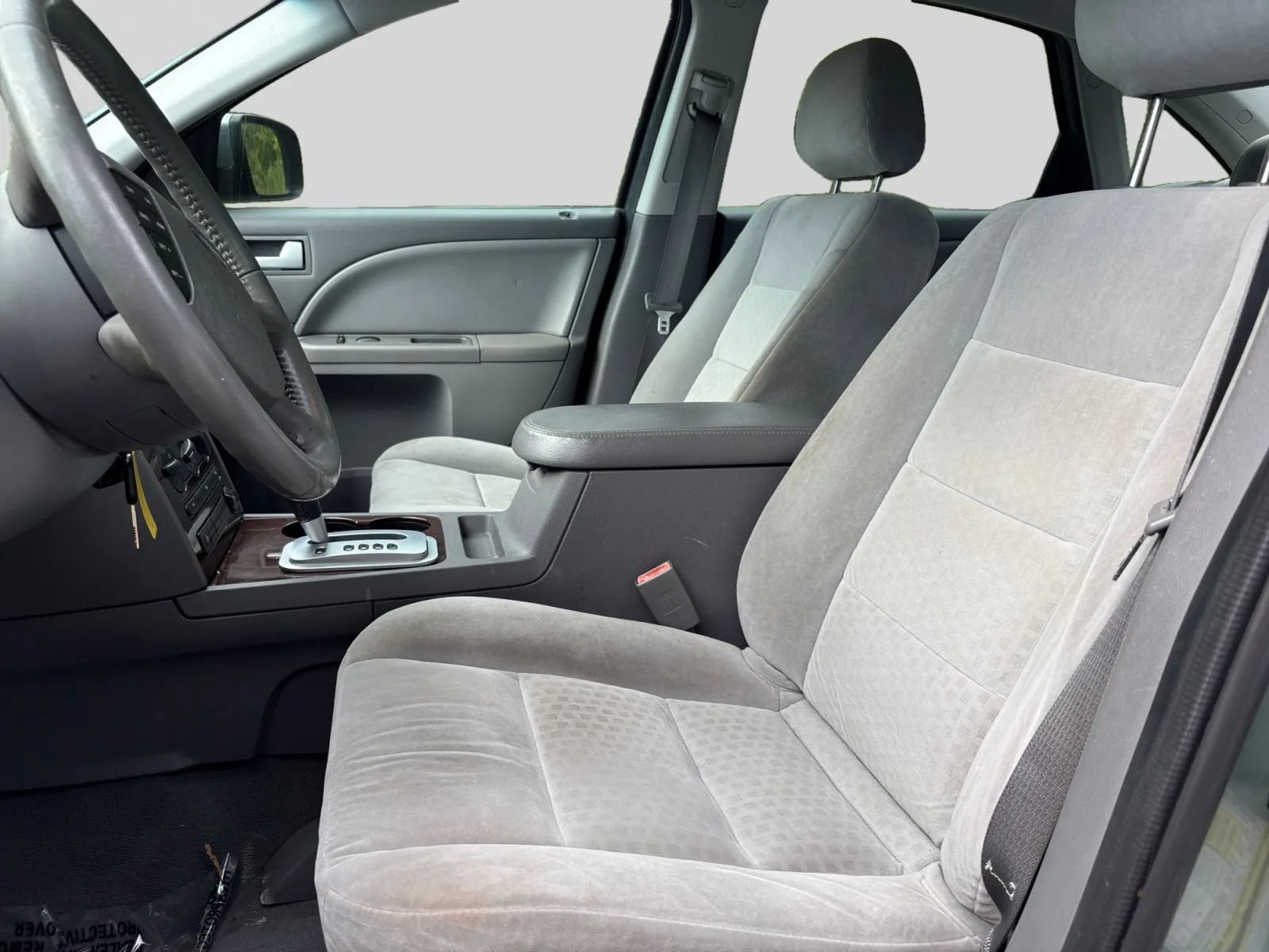 Used 2007 Ford Five Hundred SEL FWD image 10