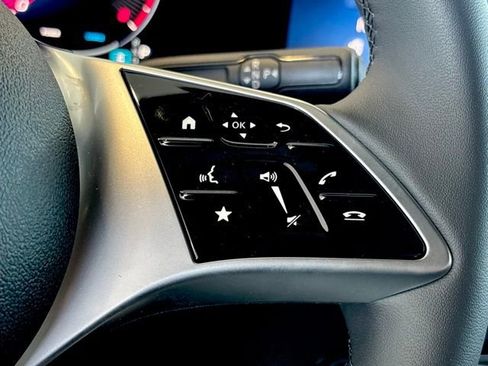 New 2026 Mercedes-Benz GLB 250 4MATIC image 28