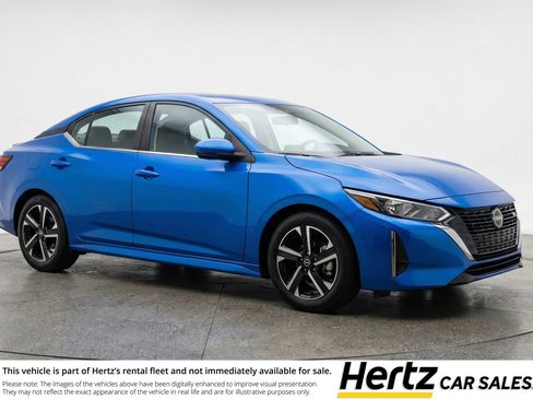 Used 2025 Nissan Sentra SV image 1