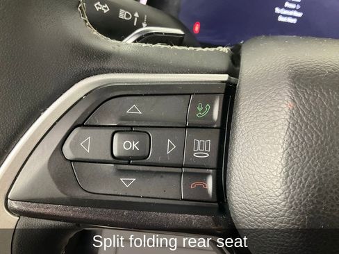 Certified 2023 Jeep Grand Cherokee L Laredo image 23