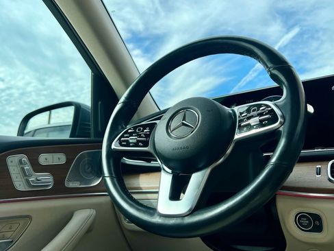 Certified 2022 Mercedes-Benz GLE 350 4MATIC image 11