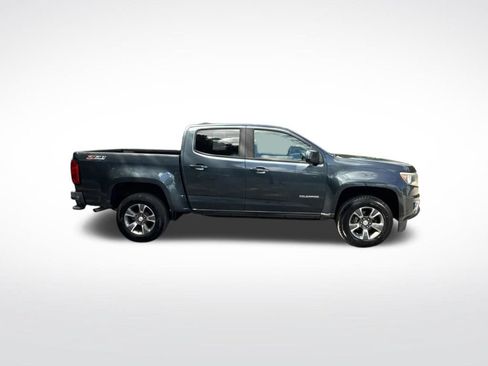 Used 2019 Chevrolet Colorado Z71 AWD/4WD image 4